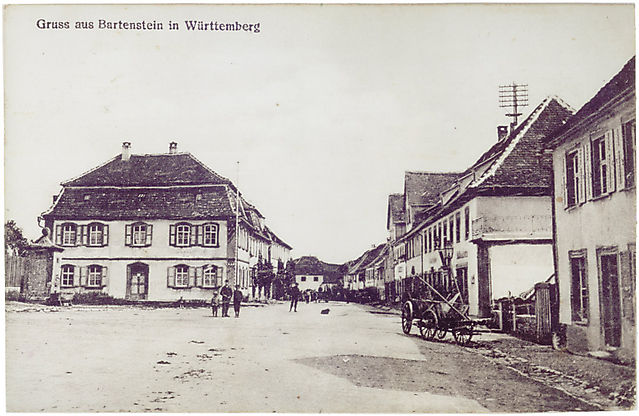 Ansichtskarte Schloß-Straße Bartenstein gegen 1910