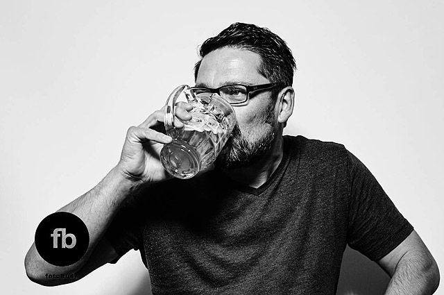 Bier-Lesung mit Volker Keidel „Massenbierhaltung“, „Bierquälerei“ und „Das Wunder von Bernd“